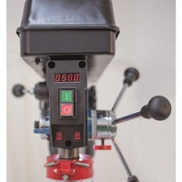 Scheppach DP 18 VARIO stojanová vŕtačka s laserom 5906807901