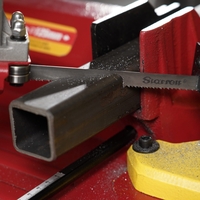 STARRETT S1106NG ruční pásová pila na kov